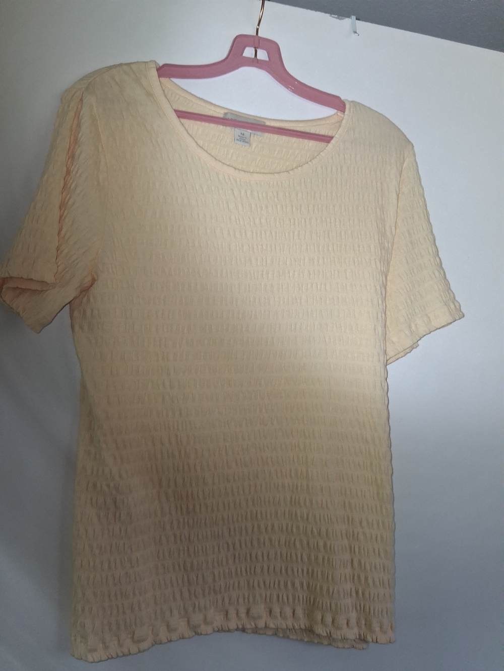 Appleseed's Light Yellow Short Sleeve Textured Tee